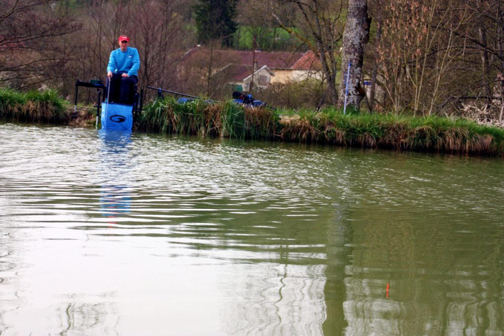 Pêche à l'anglaise en canal - Traquez les gardons en automne - Garbolino
