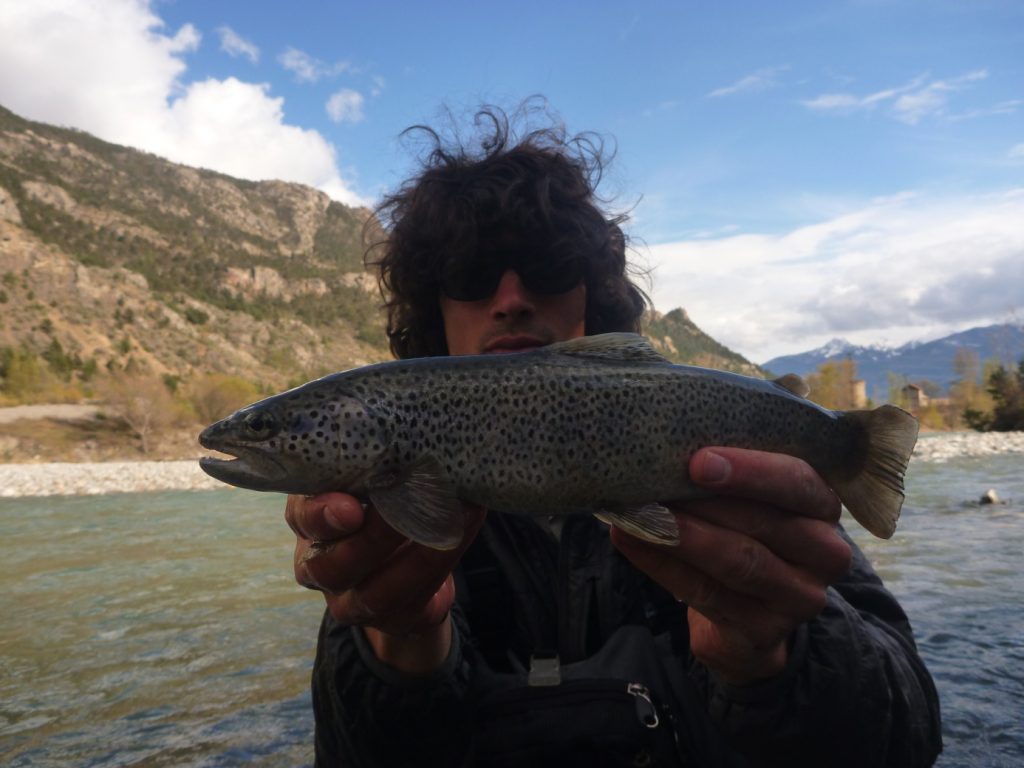 Report Avril Simon Scoda.7 pêche truite montagne avril