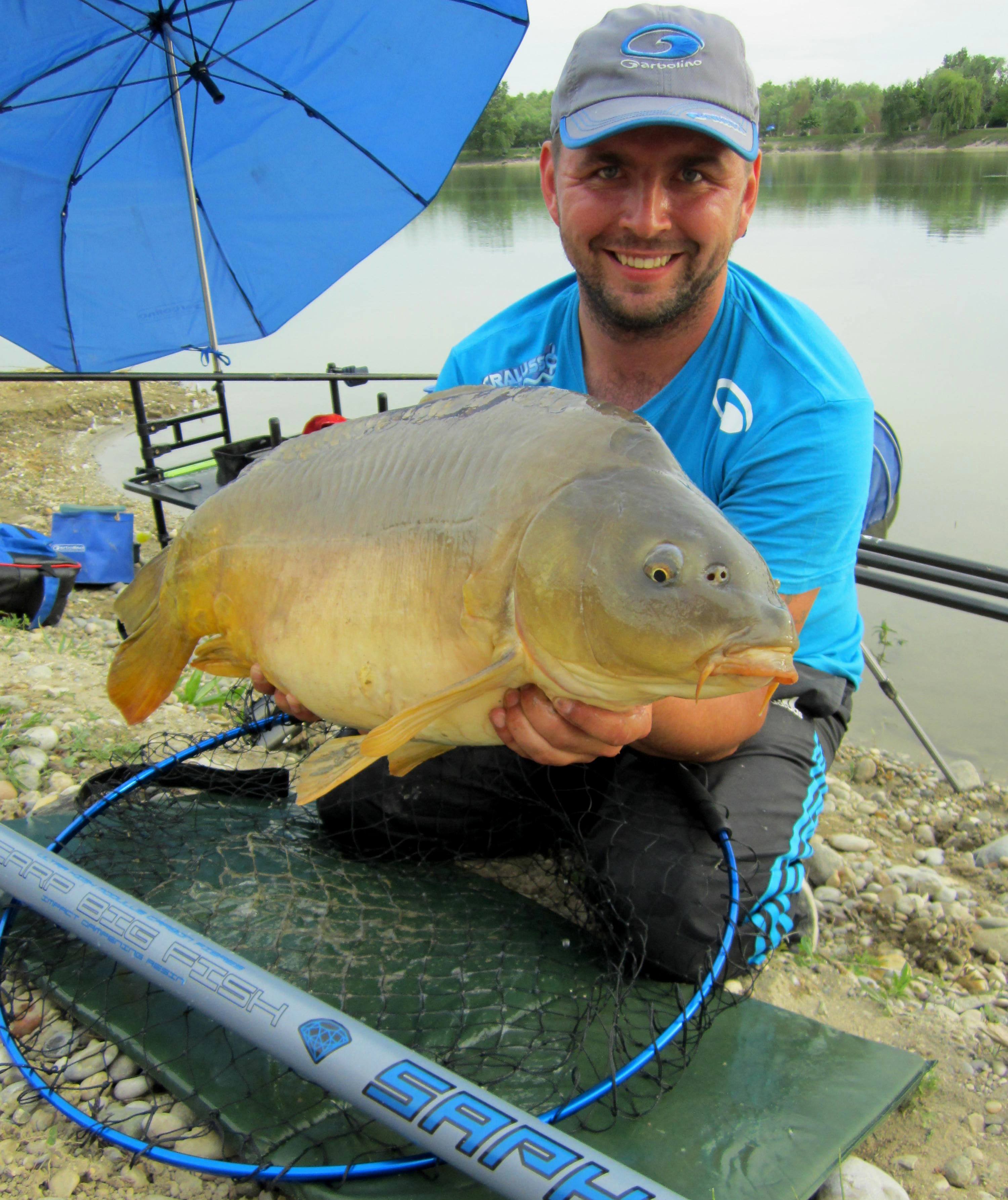 Pêche au coup et gros poissons - Carpe au coup avec GURU 