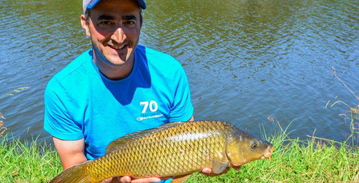 peche-carpe-feeder-eau-naturelle