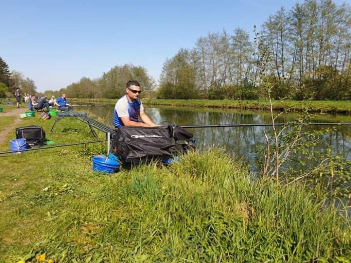 pêche du gardon au printemps